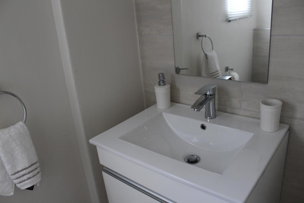 Apartament No.8 On Wright Street George Zewnętrze zdjęcie